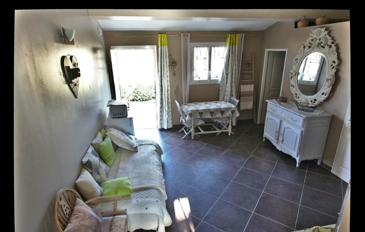 La Bastide Des Sources Bed & Breakfast Le Castellet  Ngoại thất bức ảnh
